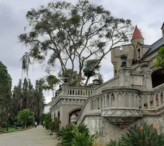 El Castillo Museum and Gardens
