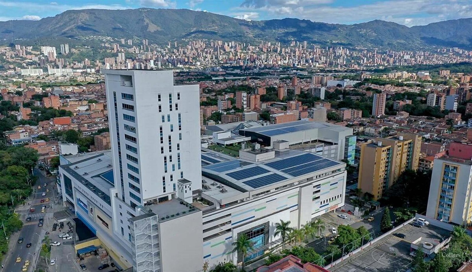 Where to stay (and where not to stay) in Medellín in 2025: Tips from a local! - Blackroom Hotels